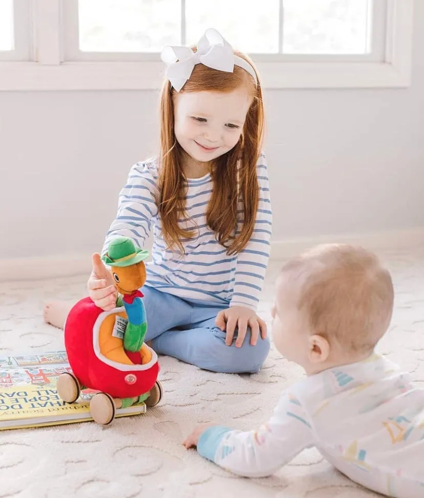 Lowly Worm Soft Toy with Applecar Yottoy