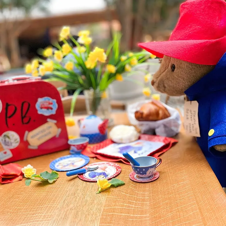 Paddington 14- Piece Tin Tea Set Yottoy