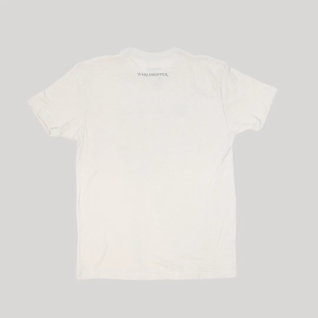 Worldhopper Souvenir T-Shirt Dragonsteel Books